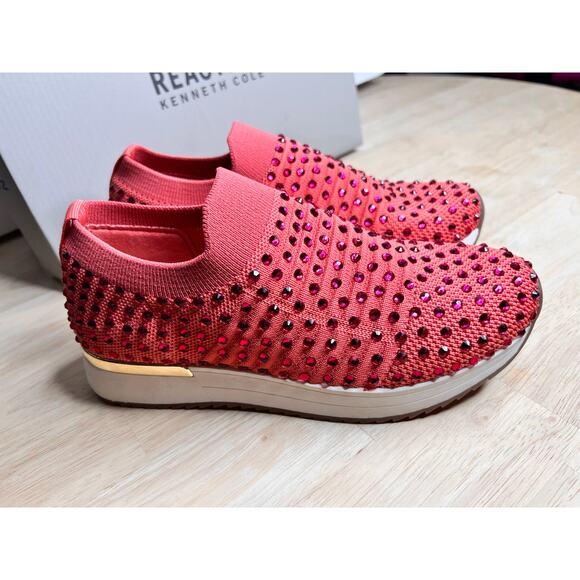 Kenneth Cole Reaction Rhinestone  Sneakers Coral  Pink Slip On NWB Size 6 - Picture 2 of 8